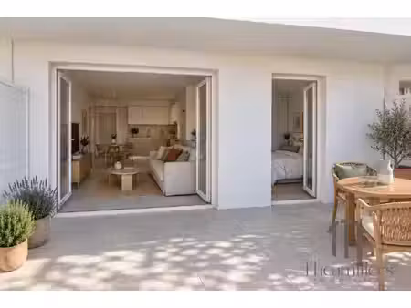 t2 de 39 m² avec grande terrasse – proche littoral