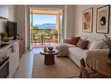 t1 vue mer – la madrague - saint-cyr-sur-mer