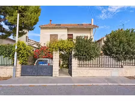 maison t5 ou t7 à rénover garage lotissement sécurisé barry 13009 marseille