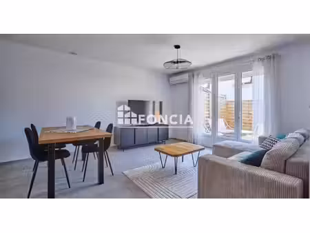 maison familiale rénovée avec soin, performance énergétique – quartier sainte catherine à 