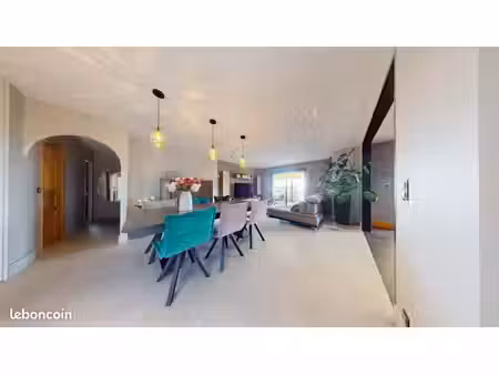 maison 5 pièces 152 m²