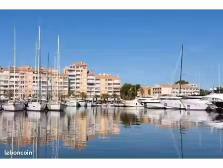 terrain 1 400 m² hyeres
