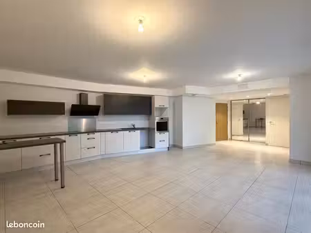appartement 4 pièces 99 m²