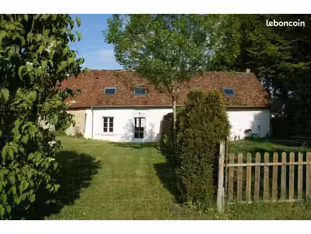 loue maison mitoyenne t4 avec jardin