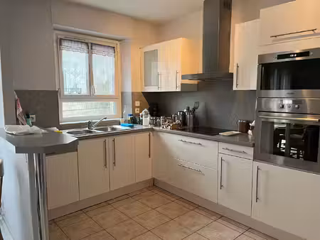 appartement 3 pièces à louer à dinan, secteur gare
