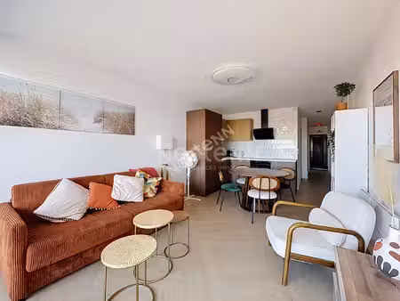 le grau du roi - appartement p2 en trés bon état avec vue mer - secteur centre ville