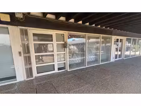 local commercial arcachon 72m2