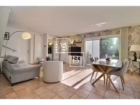 montpellier, secteur la martelle, maison 4 pièces de 90m2 av