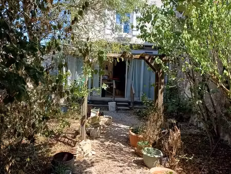 maison ancienne en pierres idéale canicule (charente 16230)