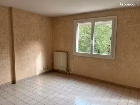 loue appartement t3