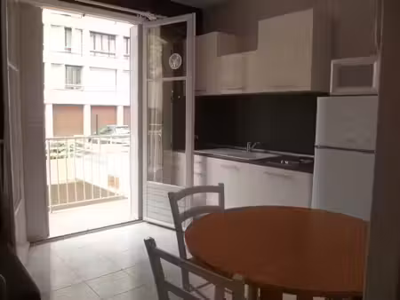 appartement de 24m2 à louer sur lyon 03