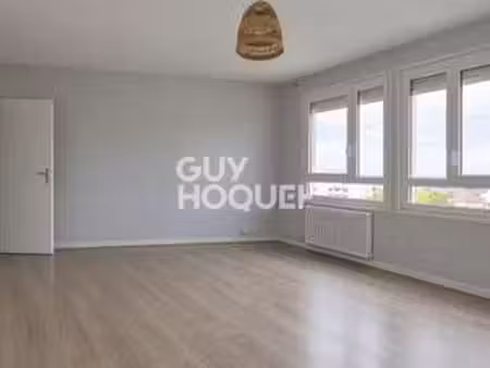 location appartement 2 pièces à caen (14000) : à louer 2 pièces / 49m² caen