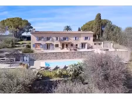 vente villa 5 pièces à grasse (06130), 1 050 000 €
