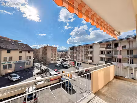appartement 4 pièces 84 m²