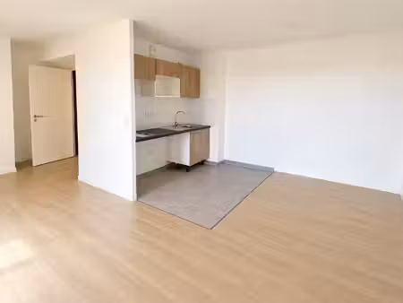 t2 de 45 m² avec balcon et parking – quartier la cartoucherie à toulouse