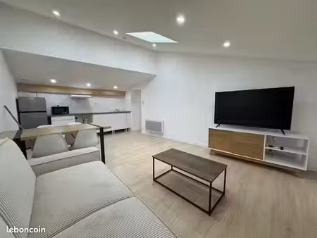 appartement t3 neuf meublé