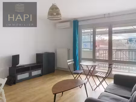 bel appartement t2 de 45 m2 avec balcon et vue dégagée