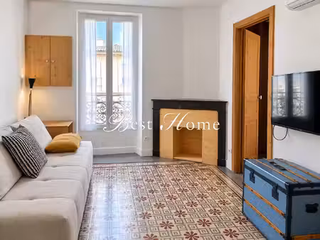 à louer nîmes, proche place séverine, entre appartement et m