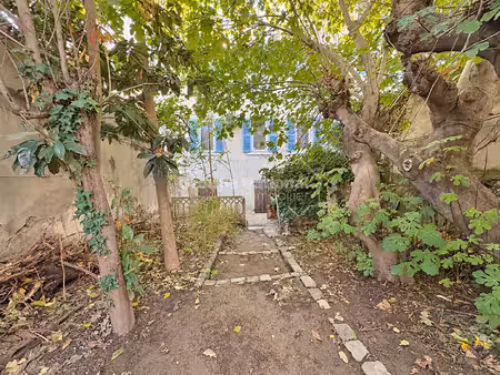 marseille 10? ? appartement t2 à rénover ? idéal investissement locatif !