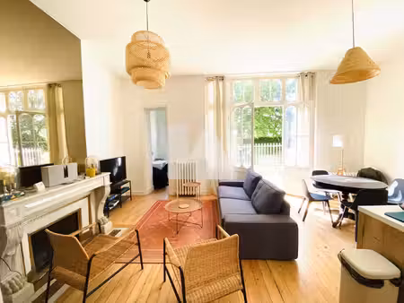 bordeaux chartrons - 2 chambres 1 550 eur - terrasse - parki