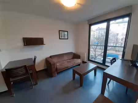 t2 meuble lyon 9