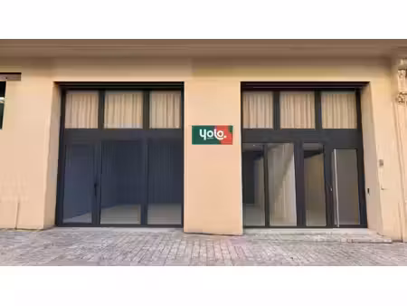 local commercial de 57 m² – cours lieutaud