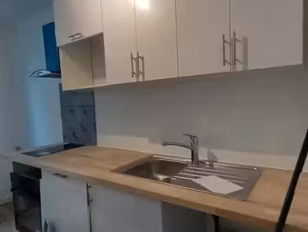 location appartement non meublé de 2 pièces (49.63m2) à compiègne