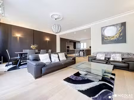 bordeaux hypercentre – duplex d'exception avec parking
