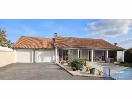 en exclusivité maison de plain pied à laslades