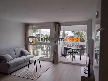 appartement la grande motte studio+ véranda meublé dispo à l'année à 100m de la plage