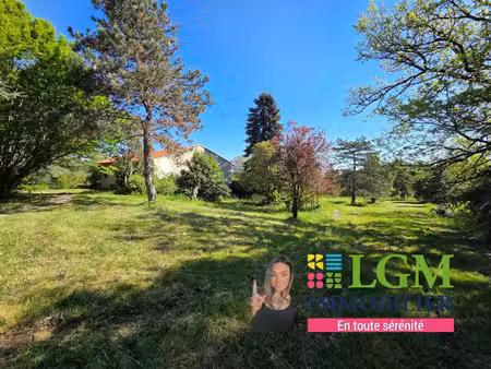 castelnau d'estretefonds, maison à rénover avec grand terrain et lac privé