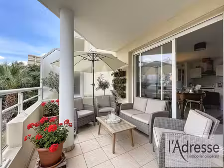 appartement juan les pins studio