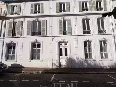 saint-germain-en-laye - studio 15 m² - 10 mn du rer