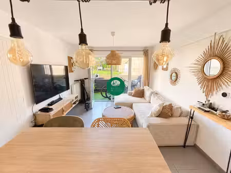 appartement t2 - 38,12 m2 - six-fours-les-plages