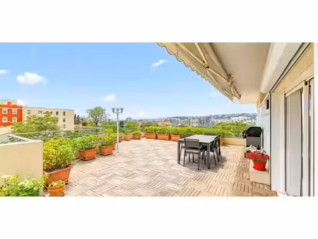 appartement avec terrasse et piscine fabron - nice (06)