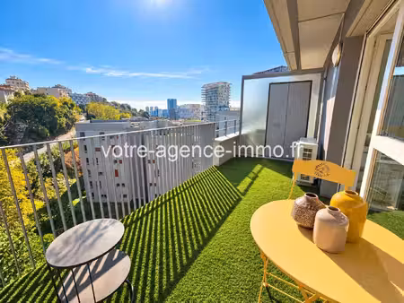 nice sainte marguerite 2p terrasse + poss garage