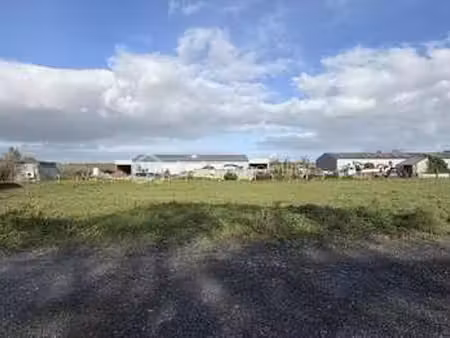 vente terrain à trévières (14710) : à vendre / 494m² trévières