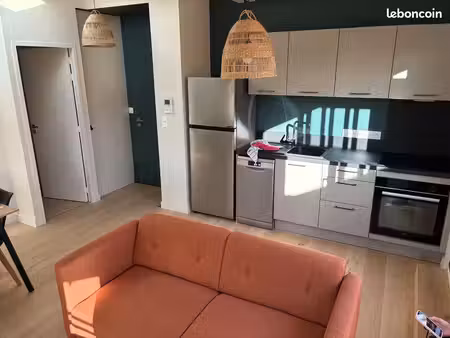 a louer t2 totalement refait à neuf