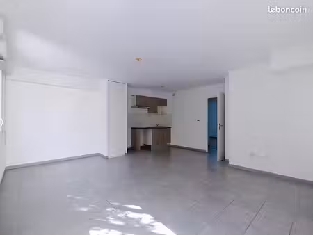 appartement 3 pièces 56 m²