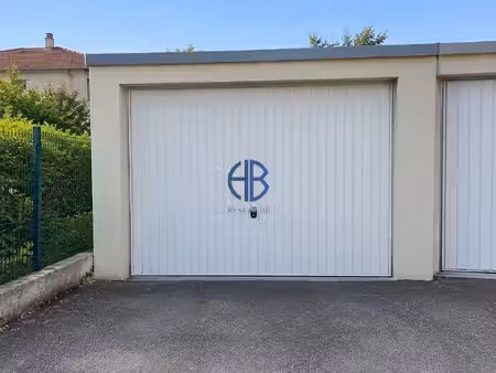 garage bourgoin jallieu 14 m2