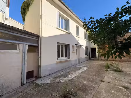 exclusivité laforêt agen - maison à rafraîchir 3 pièces avec cour