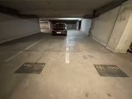 parking - jean jaurès
