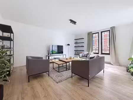 centre ville - appart 3 chambres meuble + terrasse!!