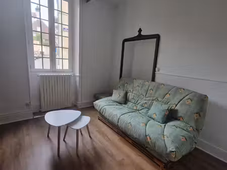 appartement meublé de 27.43m² en centre-ville de nevers refait à neuf