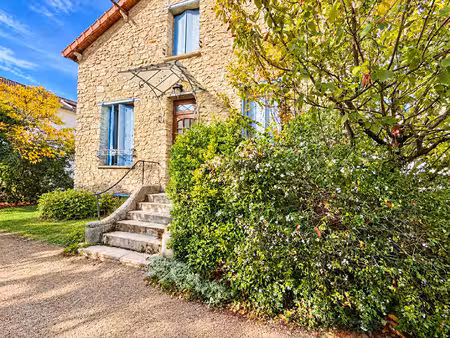 à louer maison meublée 5 pièces de 88 m² a dammarie-les-lys