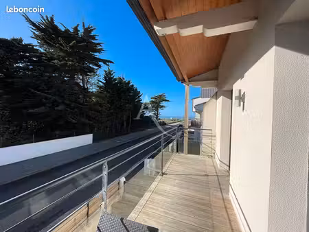propriété 5 pièces 130 m²