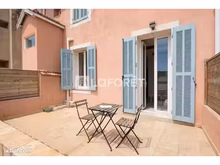 studio 1 pièce 18 m²
