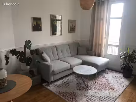 charmant t2 à bas montreuil