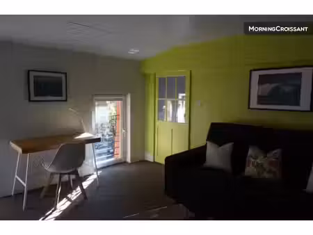 agréable pied-à-terre à st. cyprien