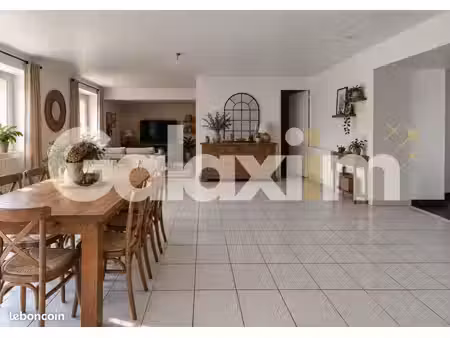 maison 5 pièces 120 m²